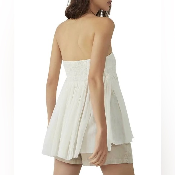 🆕Free People Intimately Keep Your Cool Tube Top in Creme. NWT size small. - Picture 2 of 13